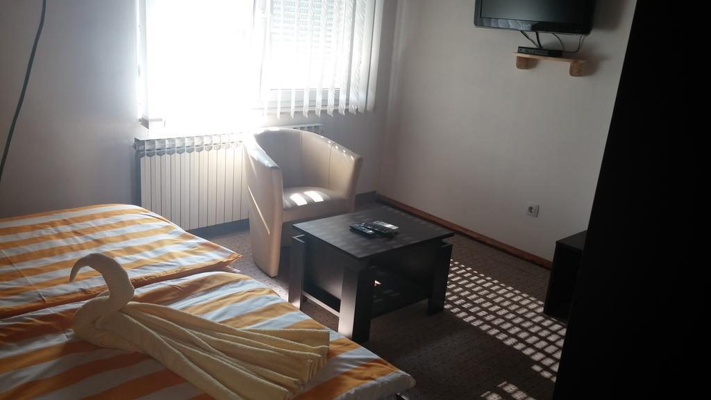 Rooms Du-Na Zagreb Luaran gambar
